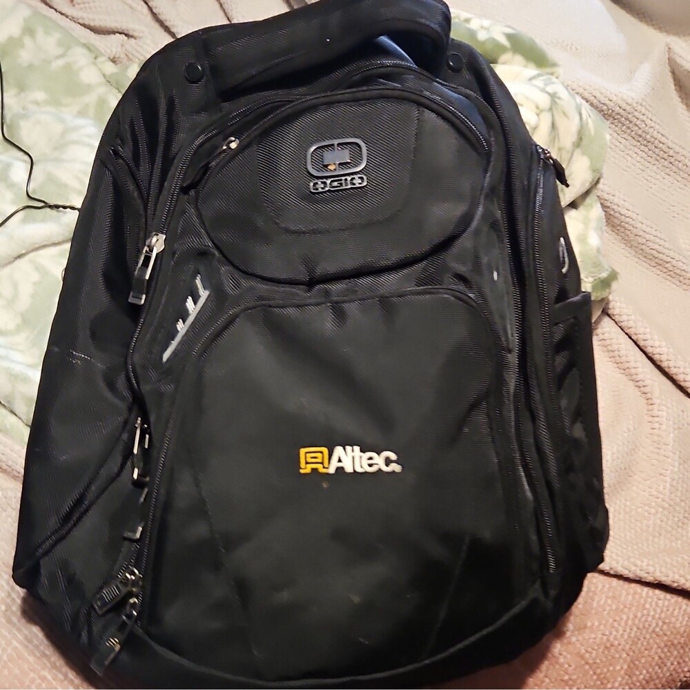 OGIO Altec Black Backpack Air Flow System Multiple Compartments 411065